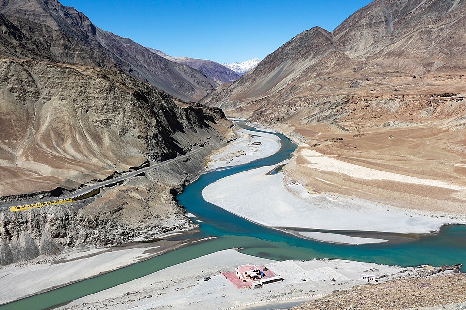 Confluence of Indus & Zanskar Rivers